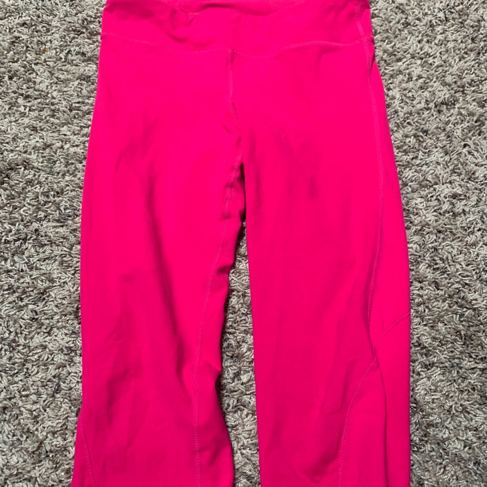 Gap Body hot pink capris
